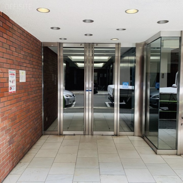 新橋アネックス エントランス