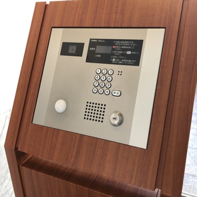 クローバー六本木 オートロック