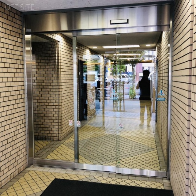 ECS第27ビル エントランス