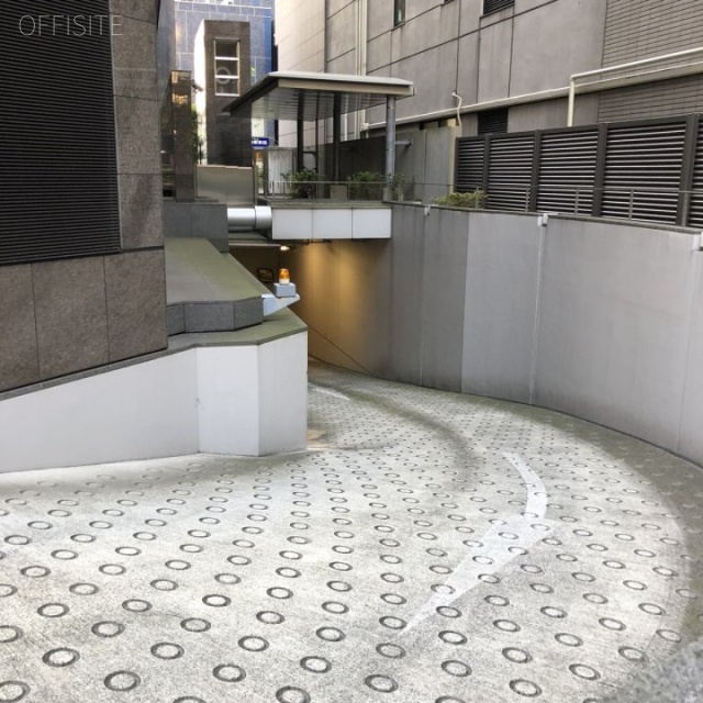 麹町大通りビル 駐車場
