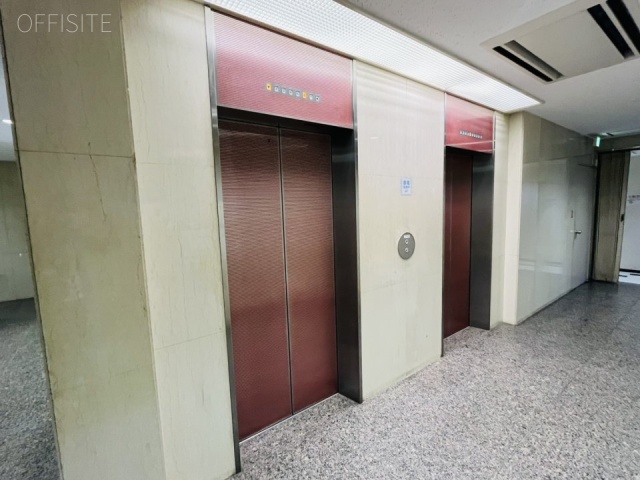 NRビル エレベーター