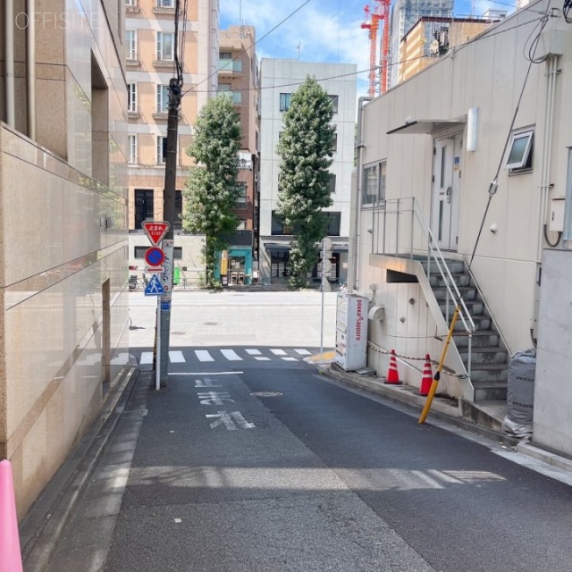 富士見坂プレイス 前面道路