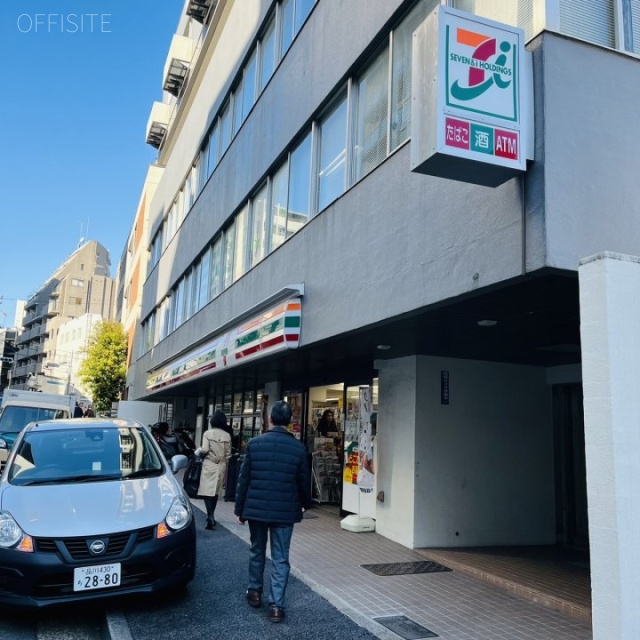 生泉市ヶ谷ビル 外観