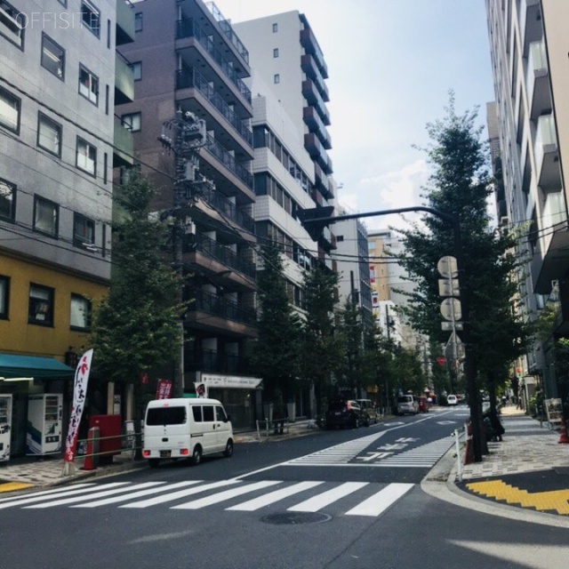 代市(しろいち)ビル ビル前面道路