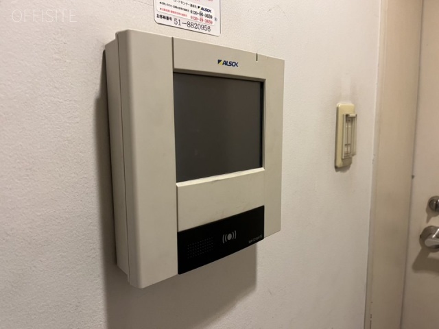 クローバー芝公園ビル エントランス