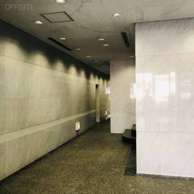 高輪偕成(タカナワカイセイ)ビル エントランス