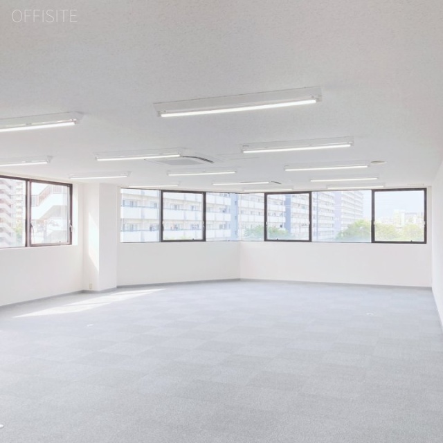 第2稲毛海岸ニイクラビル 室内