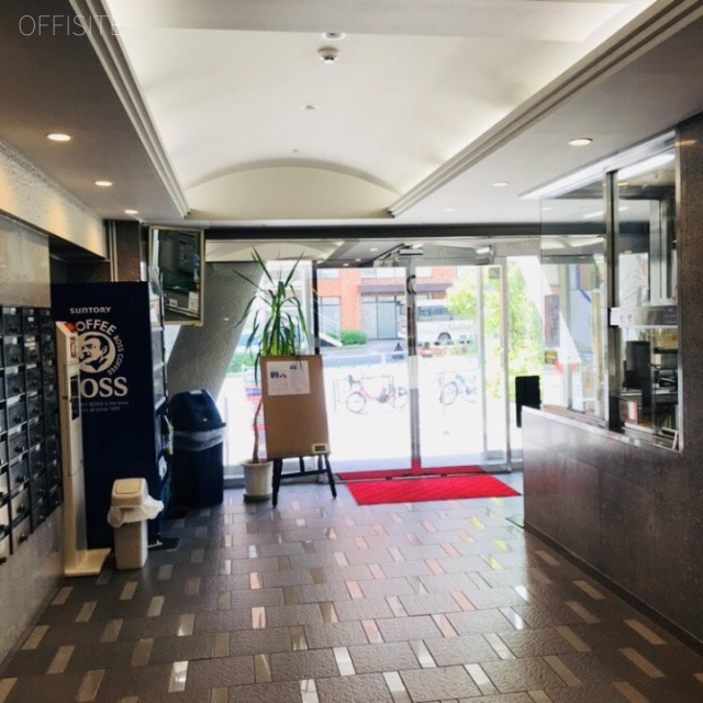 シャトレ市ヶ谷 エントランス