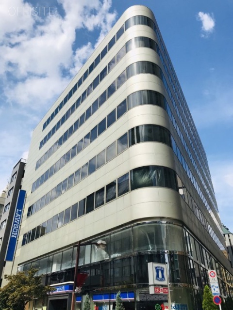 飯田橋駅東口ビル 外観