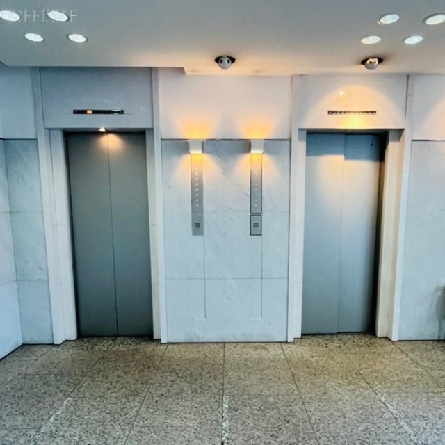 芝公園プラザビル エントランス