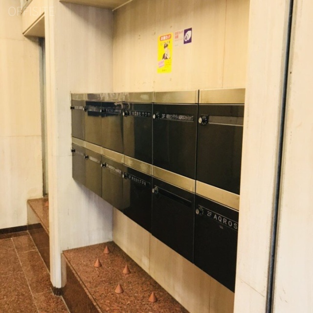 土屋ビル渋谷 郵便受け