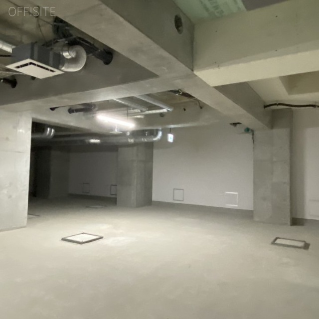 S-cube(south) 地下一階 室内