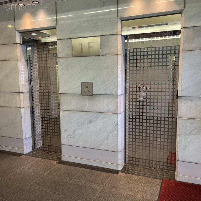 第5TOCビル エレベーター