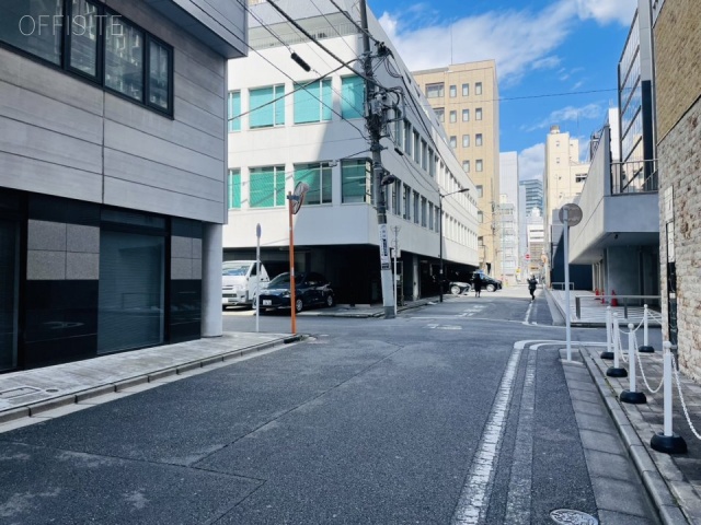 神田錦町ようきビル 前面道路