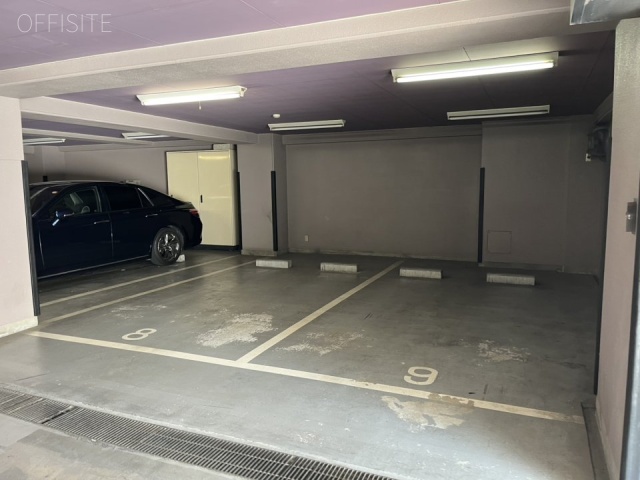 西新宿ミノシマビル 駐車場