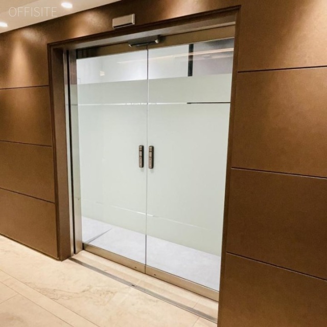 岩本町ツインビル エントランス