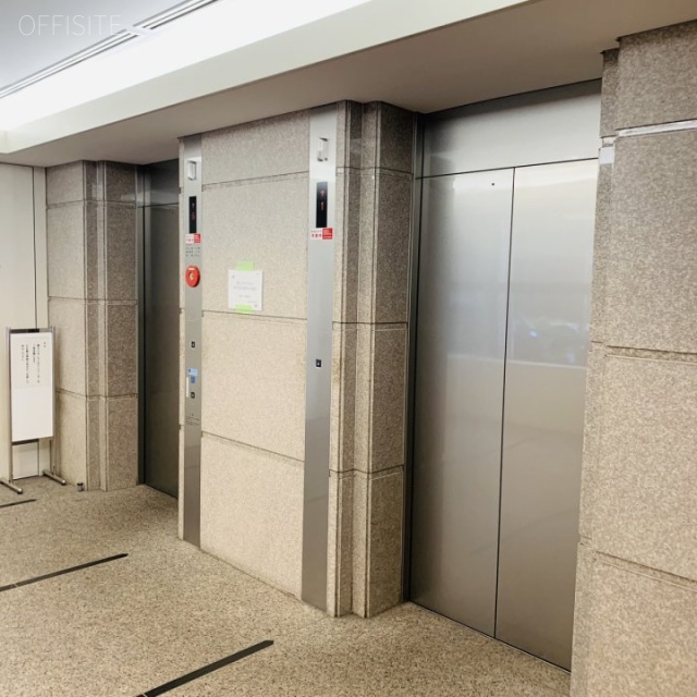 青山ファーストビル エレベーター