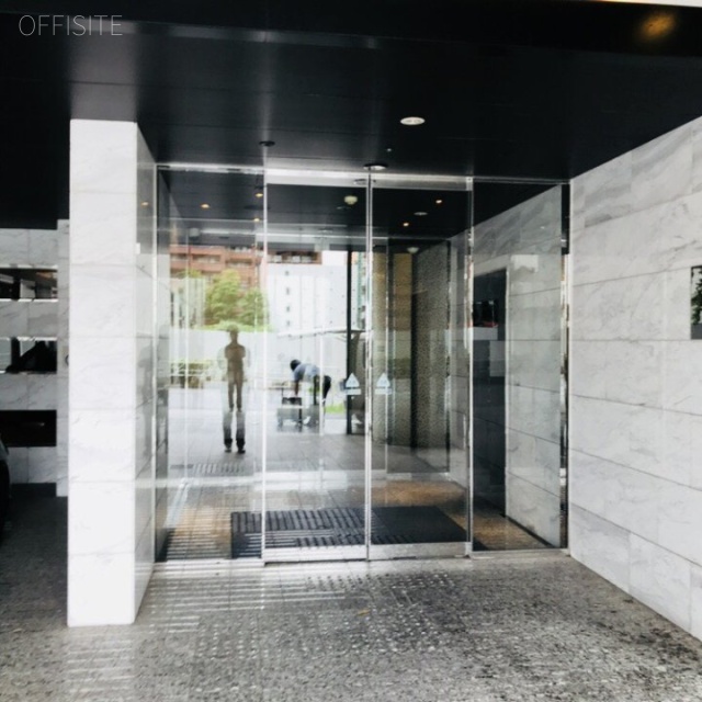 TOKYU REIT渋谷宮下公園ビル エントランス