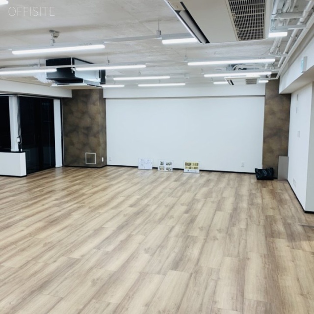 THE CORNER 日本橋 east 室内