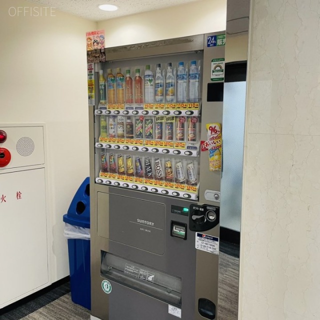 KDX春日ビル エントランス