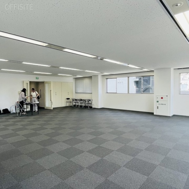 新橋エンタービル 基準階 室内
