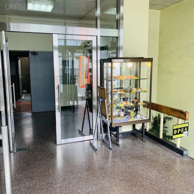 東都水ビル エントランス