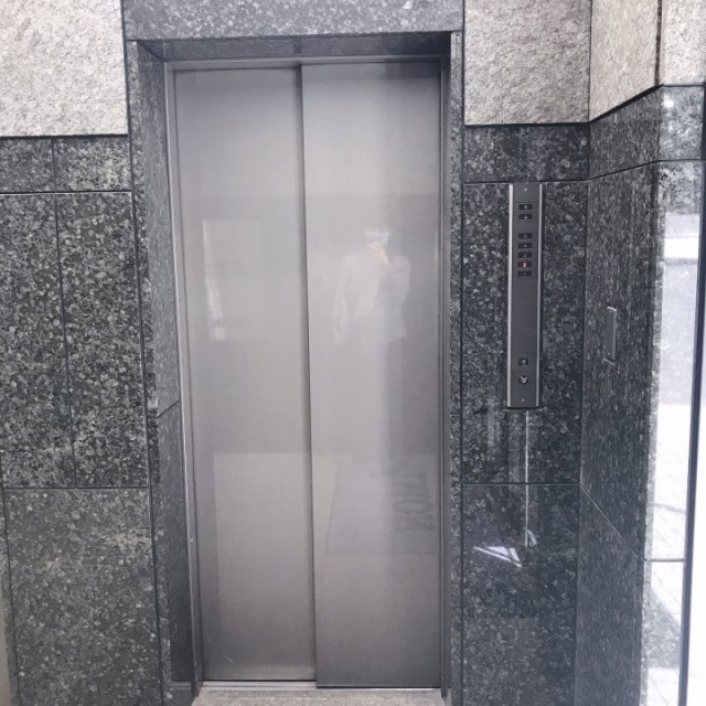 井門日本橋本町ビル エレベーター