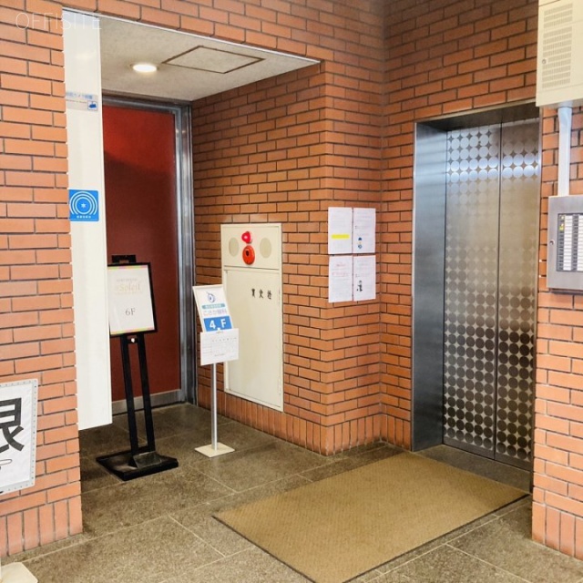 太陽ビル エントランス