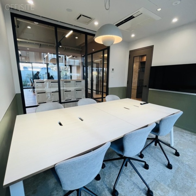 Expert Tamachi 6名用会議室