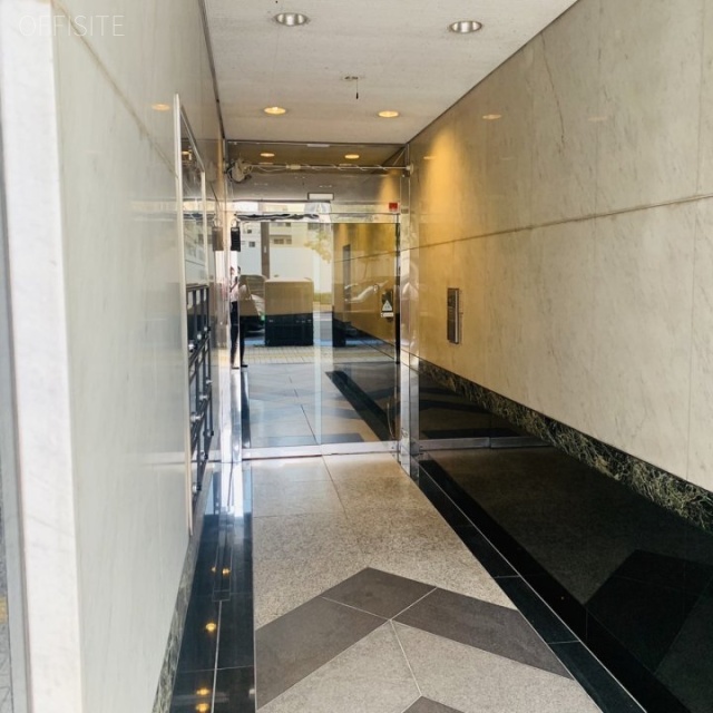 吉野第二ビル オフィス出入口