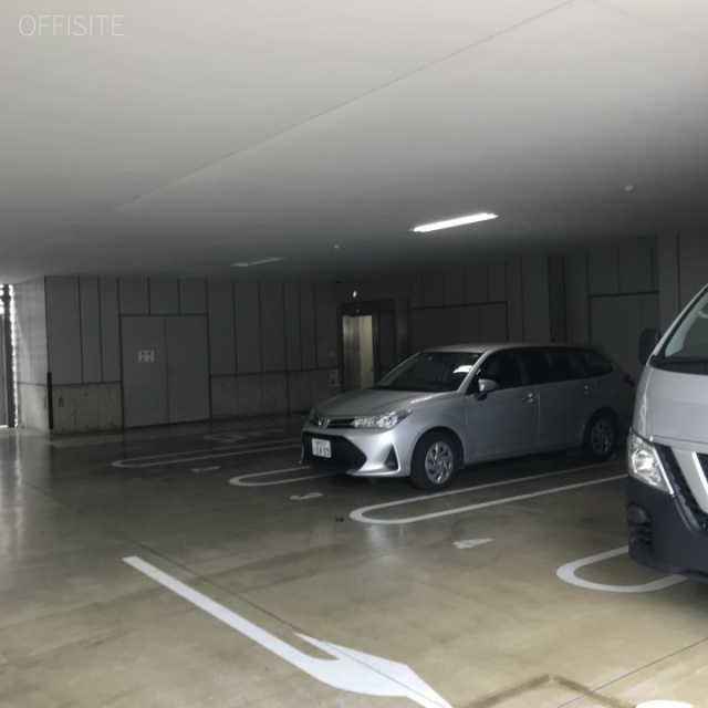 グラスシティ後楽 駐車場