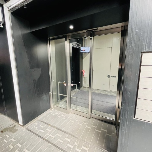 ビュレックスファイブ エントランス