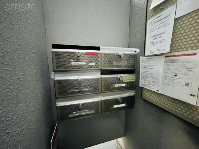 甲田ビル エントランス