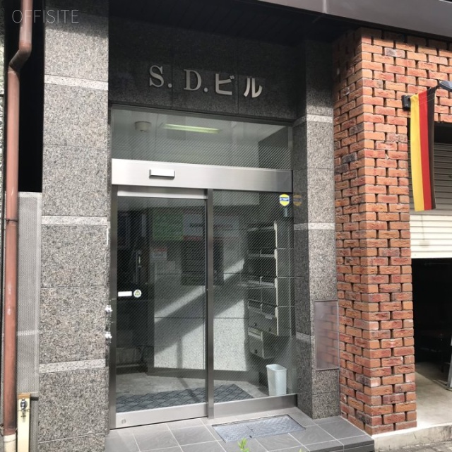 SDビル エントランス