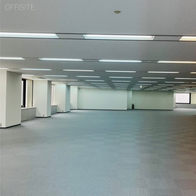 日本薬学会長井記念館 基準階 室内