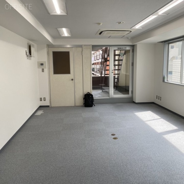 成友芝浦ビル 内装