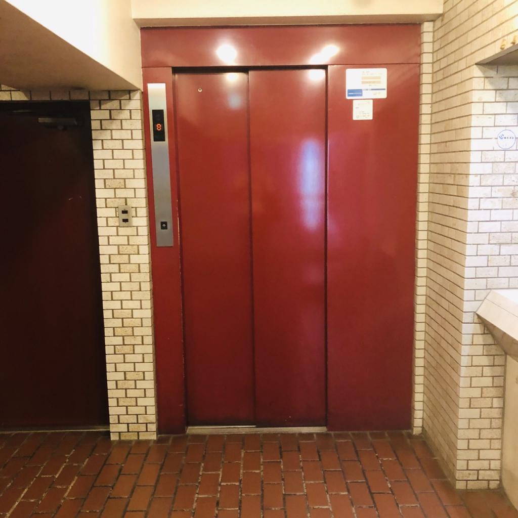 レック御成門川名ビルのエレベーター