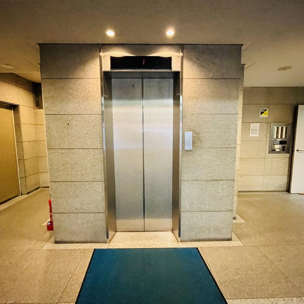 Ｖｅｒｄｅ Ｖｉｓｔａ新宿御苑のエレベーター