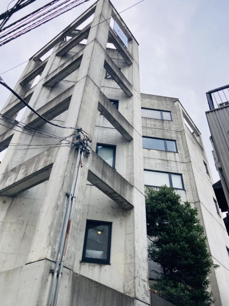Ｗａｖｅ渋谷ビルの外観