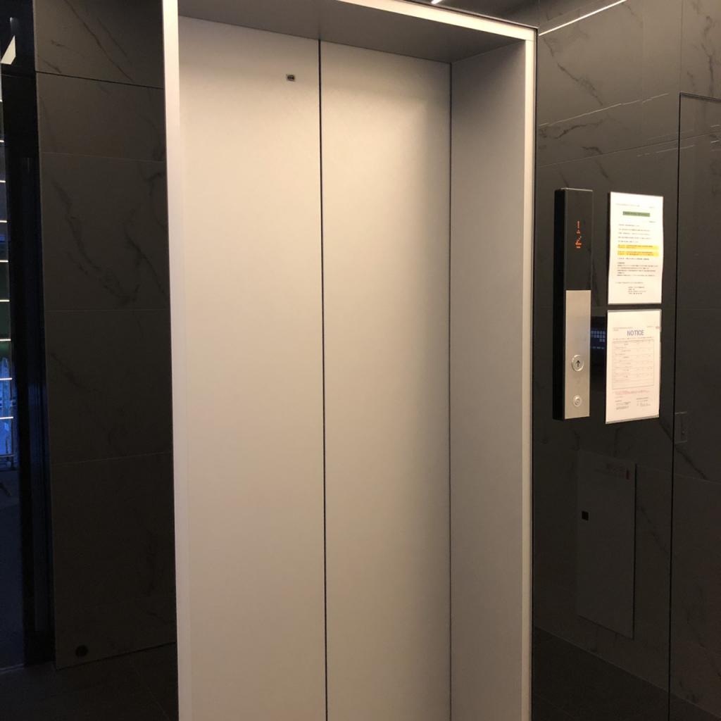 合人社東京秋葉原ビルのエレベーター