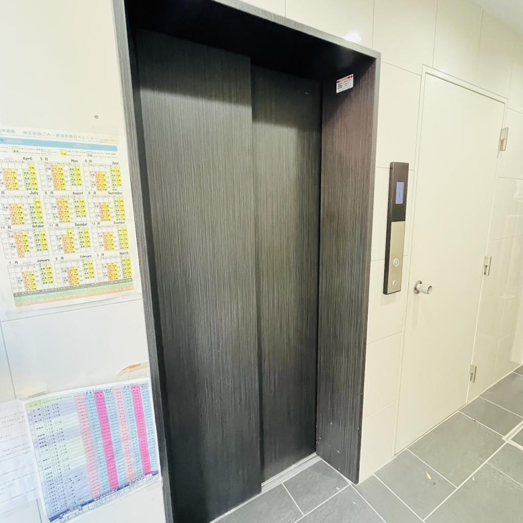 ＬＡＺ南麻布のエレベーター
