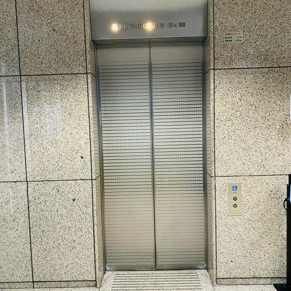 朝日生命恵比寿ビルのエレベーター