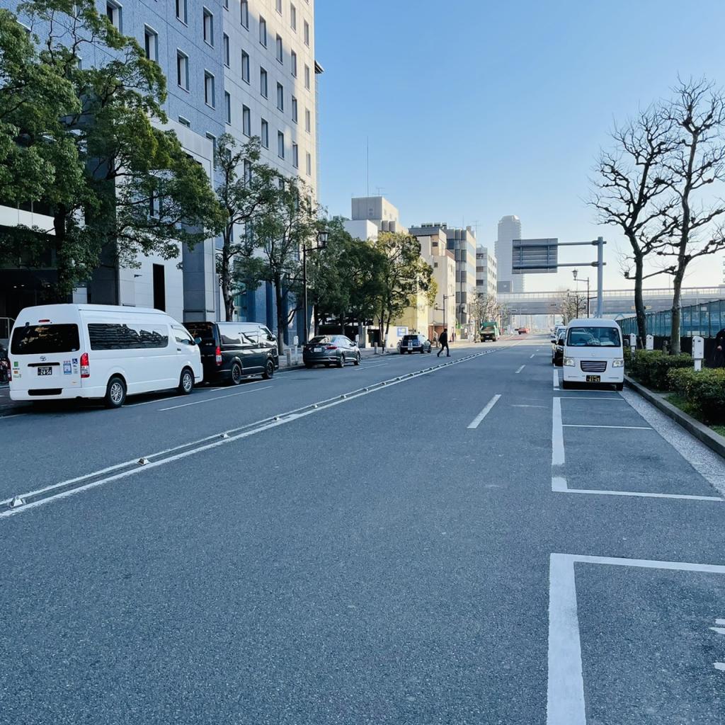 錦糸町プライムタワーのビル前面道路
