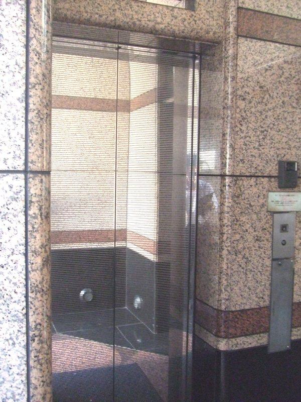 サイビルのエレベーター