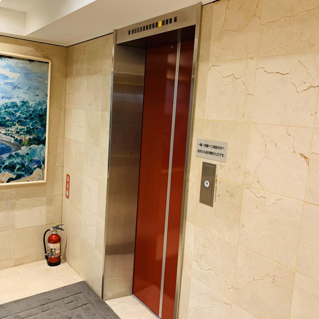 赤坂モートサイドビルのエレベーター