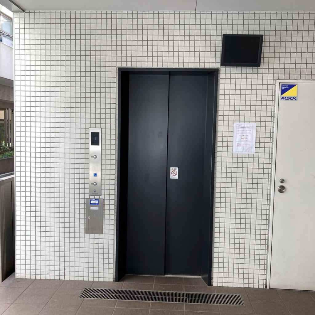 Ｔ’ｓ ＢＲＩＧＨＴＩＡ 千葉中央のエレベーター1基