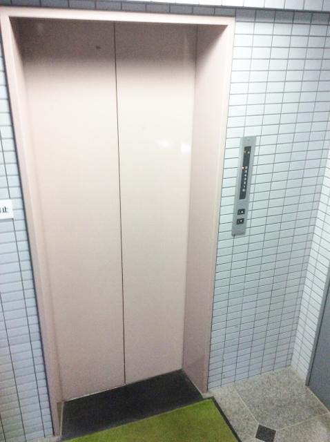 外神田６丁目ビルのエレベーター