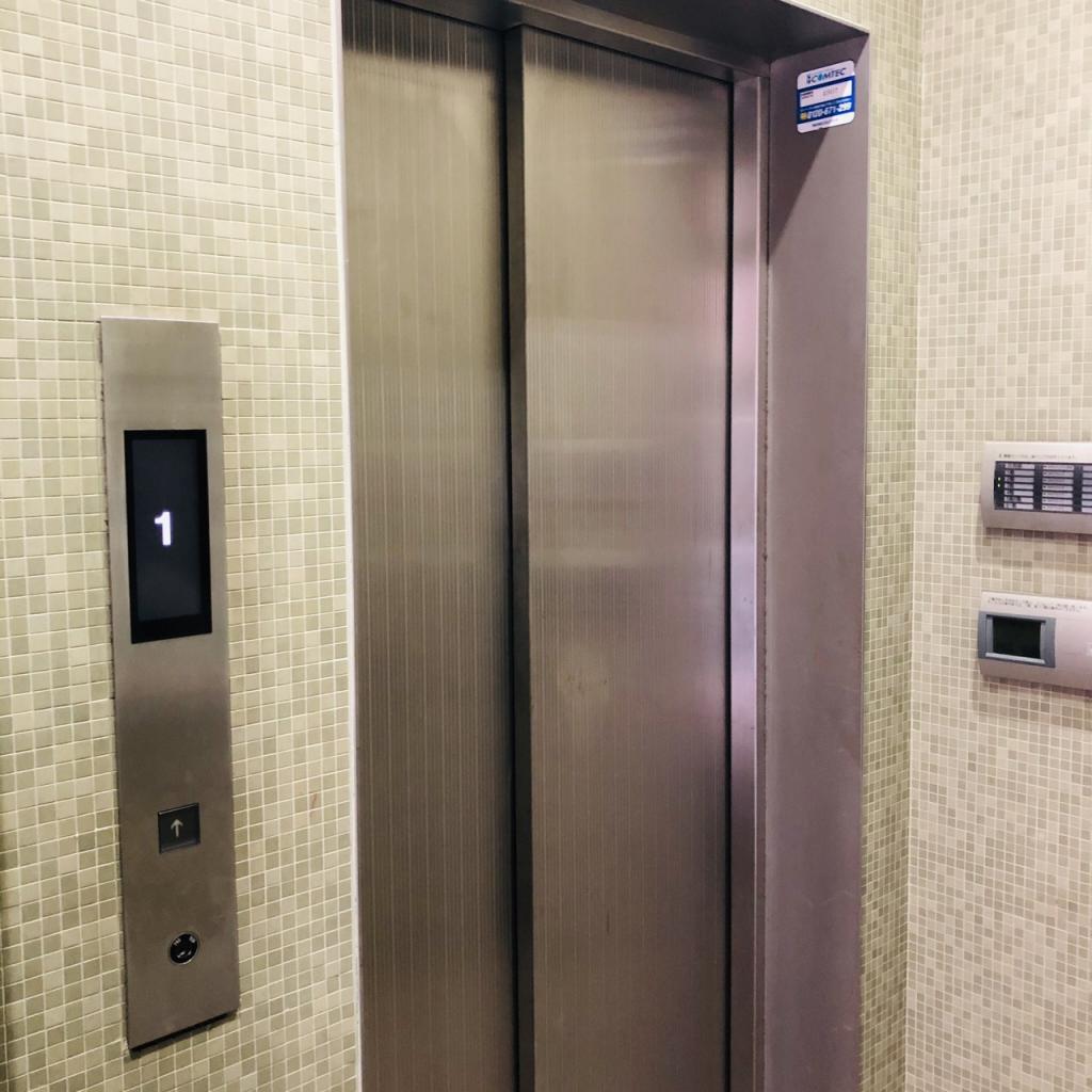 エタニティ麻布十番のエレベーター