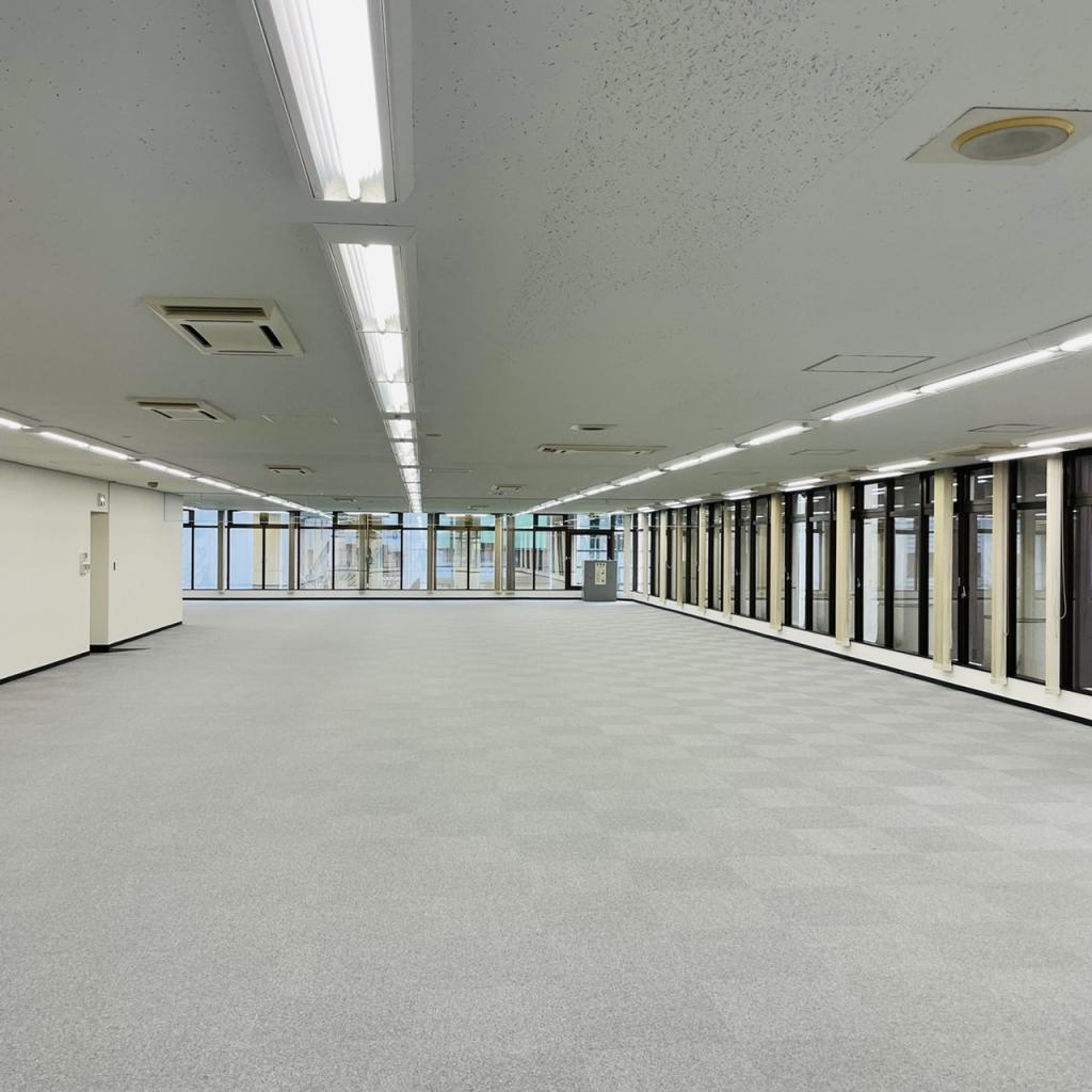 鎌倉河岸ビルの基準階室内