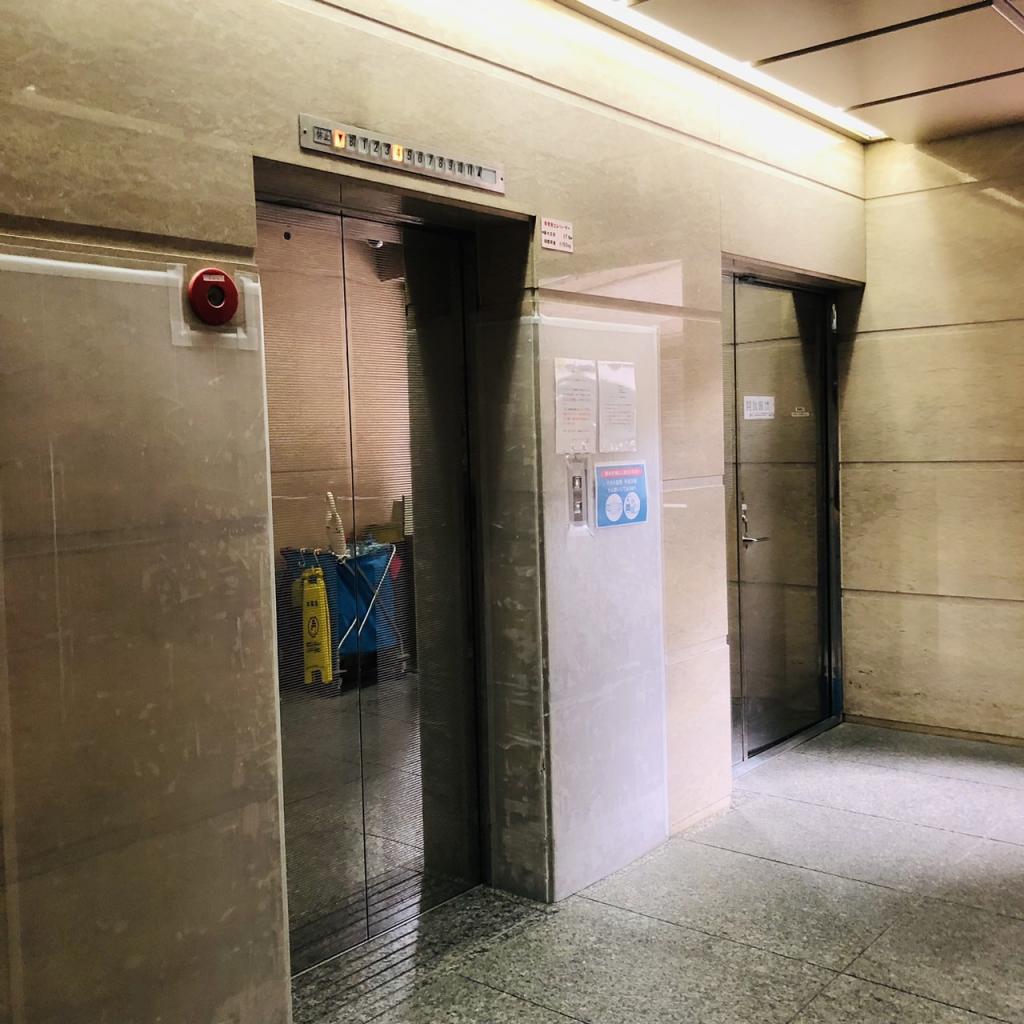 パシフィックマークス横浜イーストの人荷物エレベーター